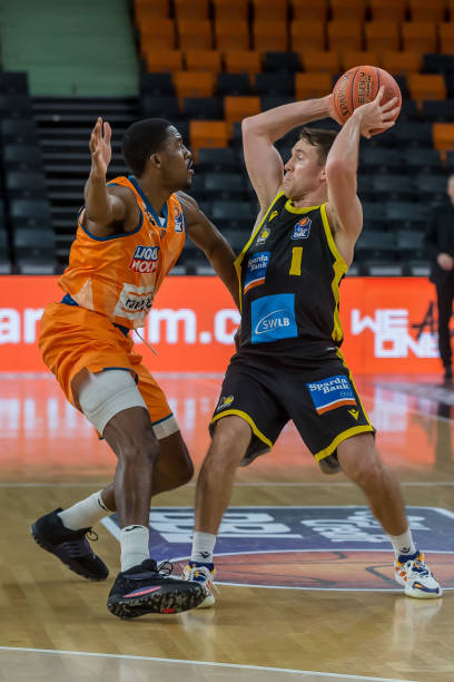 和内链布局 和内链布局