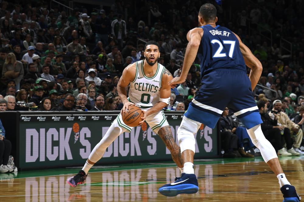 詹姆斯还可 詹姆斯还可