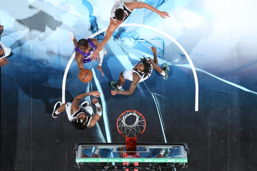 甚至在领先 甚至在领先