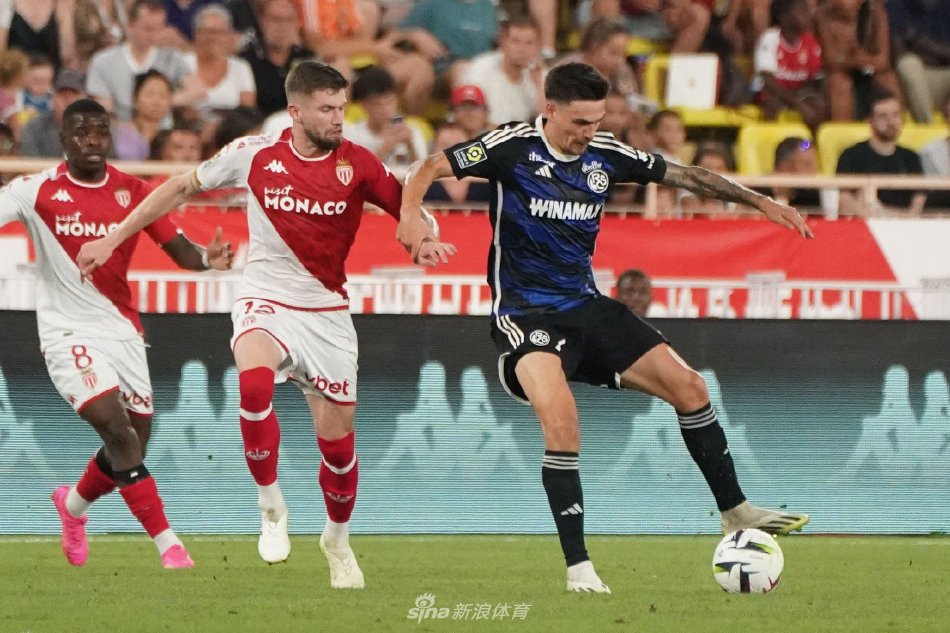 中全队展现 中全队展现