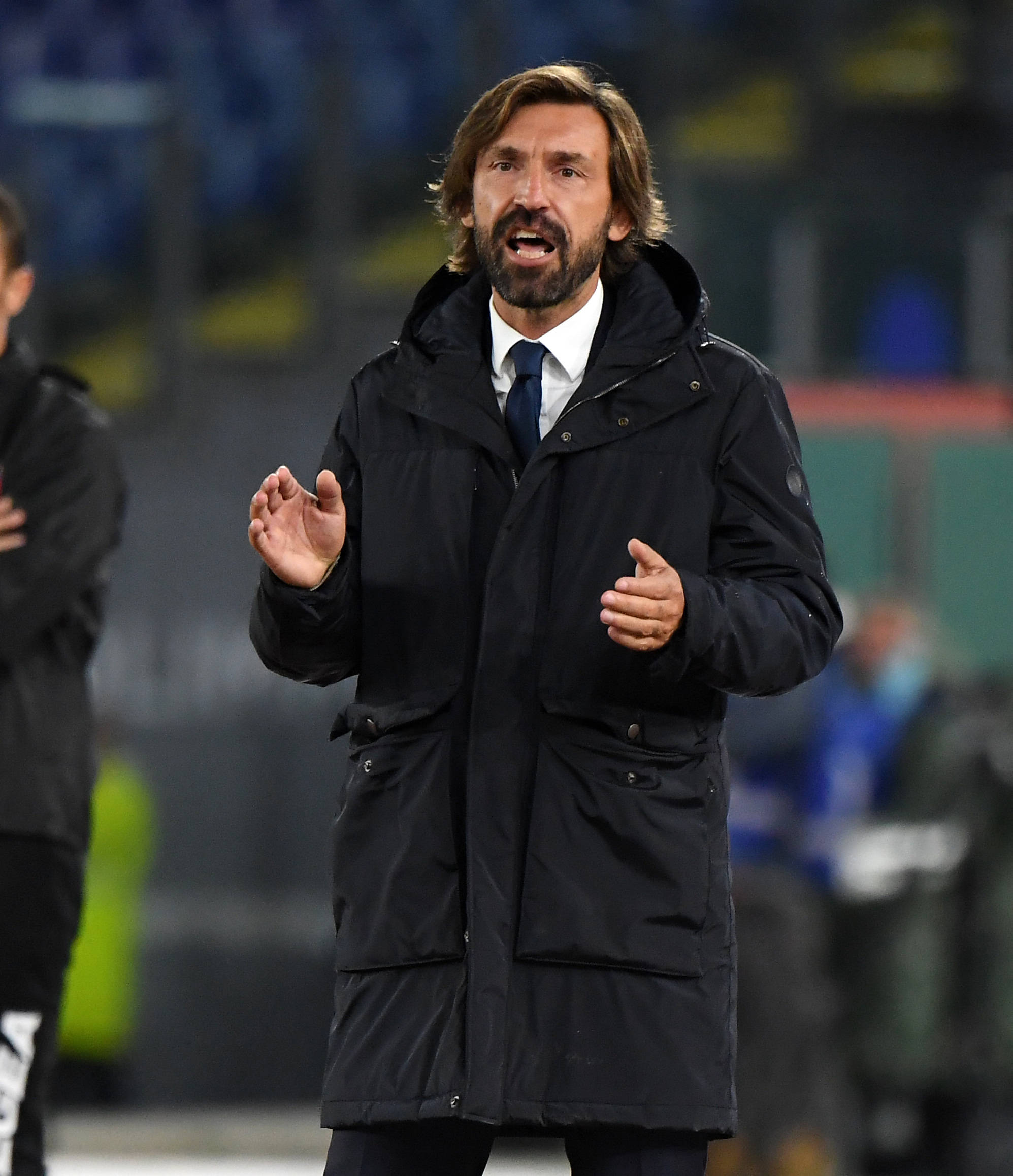 向球迷鼓掌 向球迷鼓掌