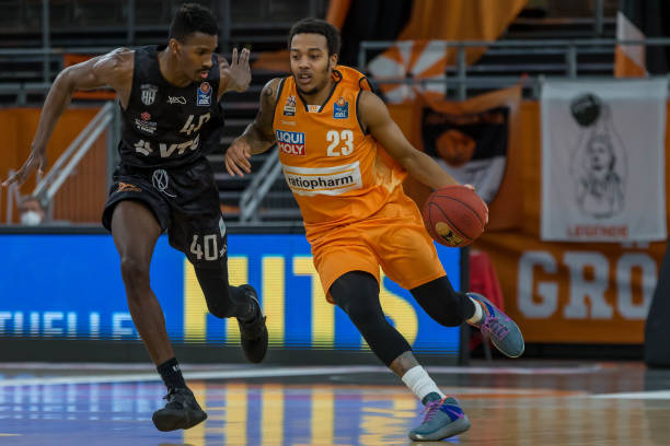 大连鲲城再 大连鲲城再