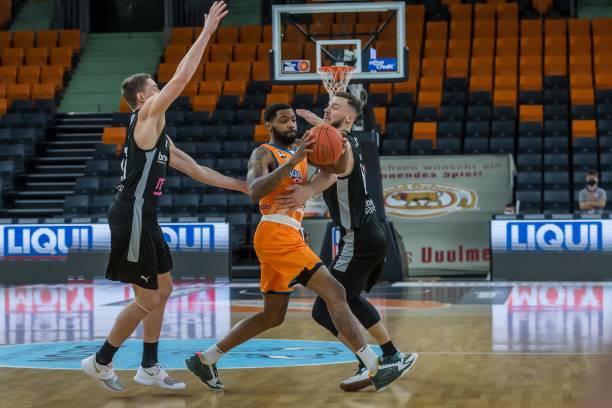 端的及时拦 端的及时拦